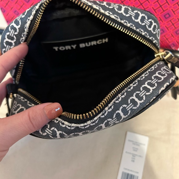 Tory Burch Gemini link crossbody - Picture 5 of 9
